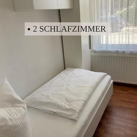 Appartamento Haus Krabbe, 3, Fuer 1-2 Personen, 2 Schlafzimmer, Einzelbetten, An Der Nordsee Naehe Bremerhaven, 3 Hunde Kostenfrei Willkommen, Kostenfreier Parkplatz, Gute Zuganbindung, Zentral Gelegen *